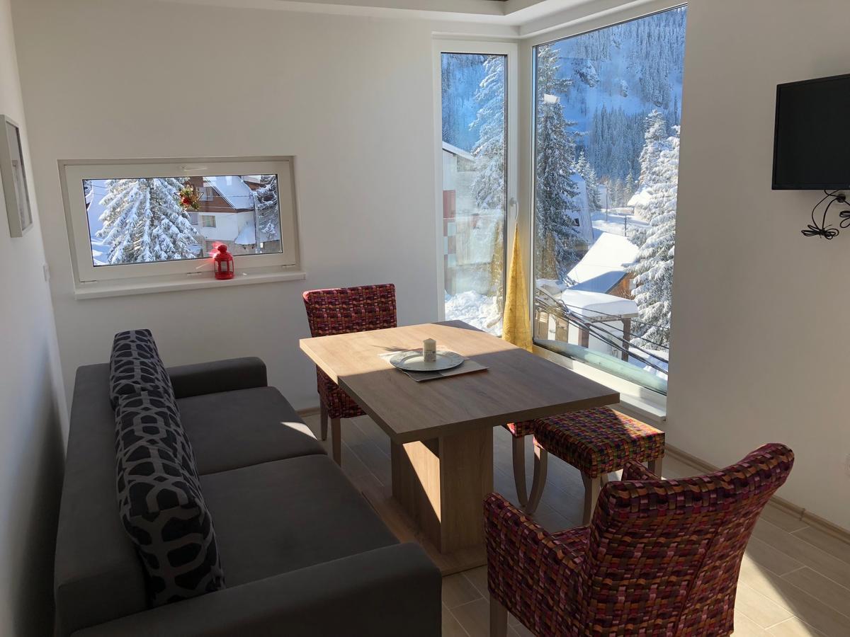 Apartmani Mont 1 ياهورينا المظهر الخارجي الصورة