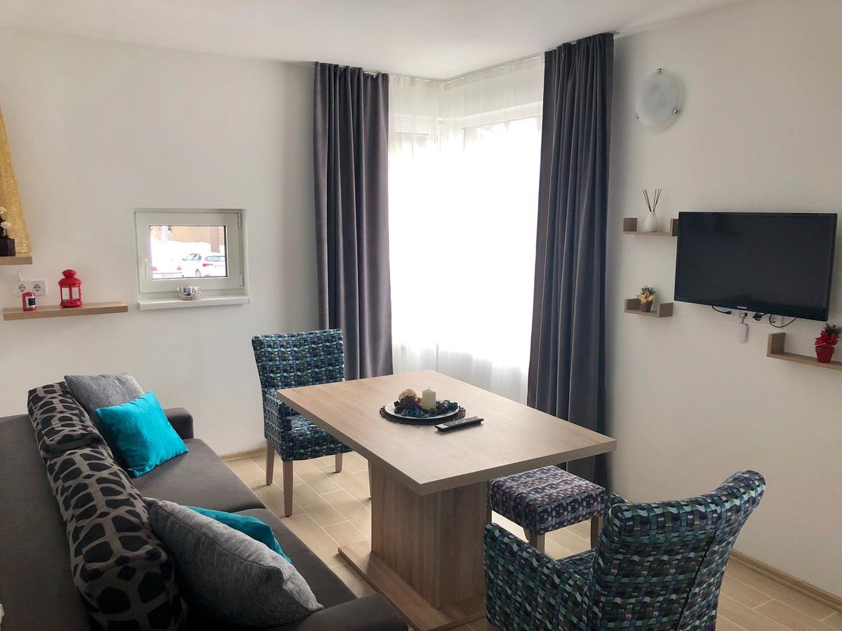 Apartmani Mont 1 ياهورينا المظهر الخارجي الصورة